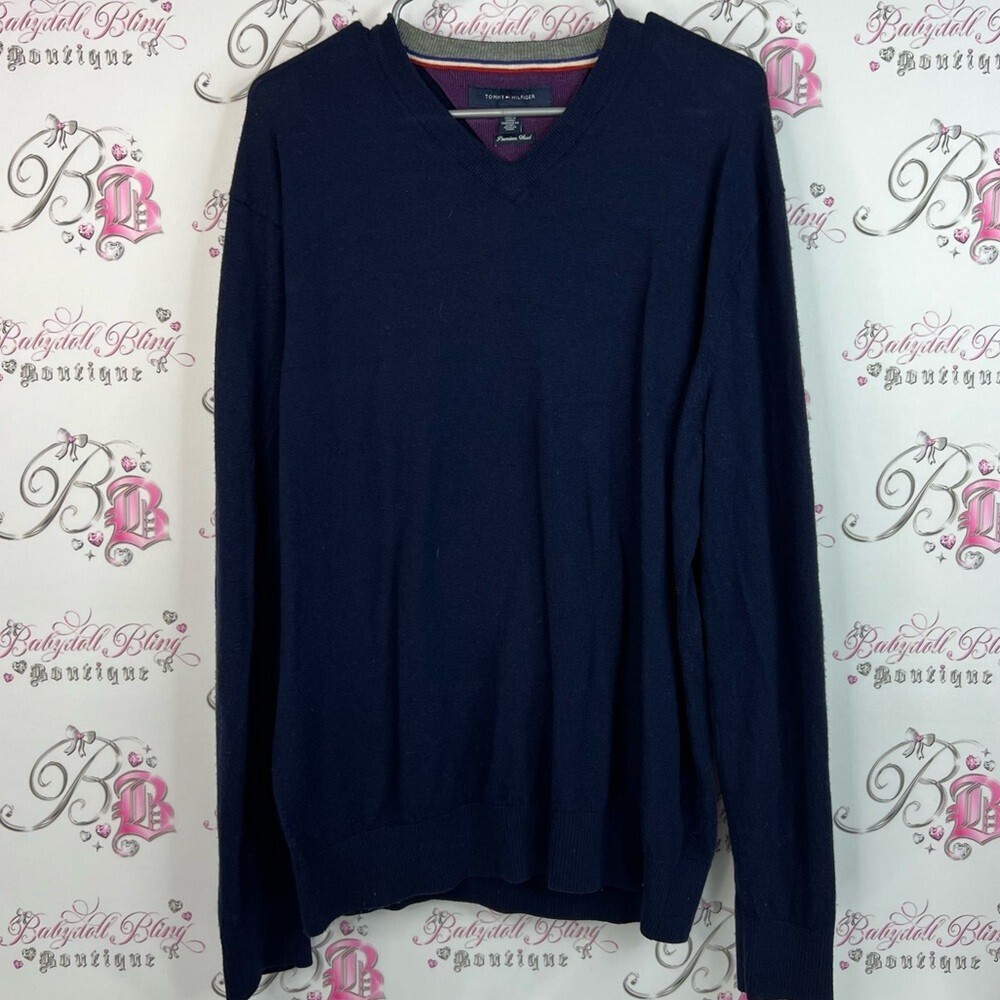Tommy Hilfiger long sleeve elbow plat h premium wool Dark Blue V-Neck Sweater